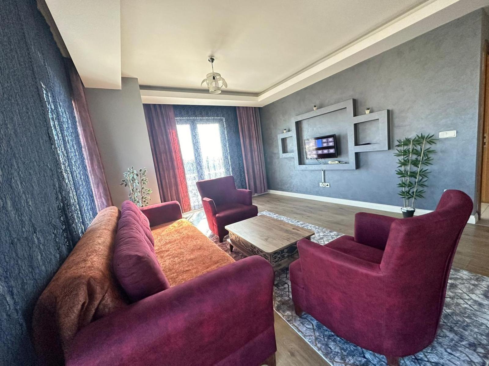 Myy Aparthotel